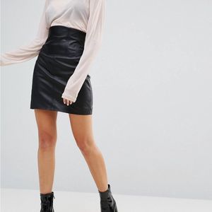 High waisted real leather mini skirt